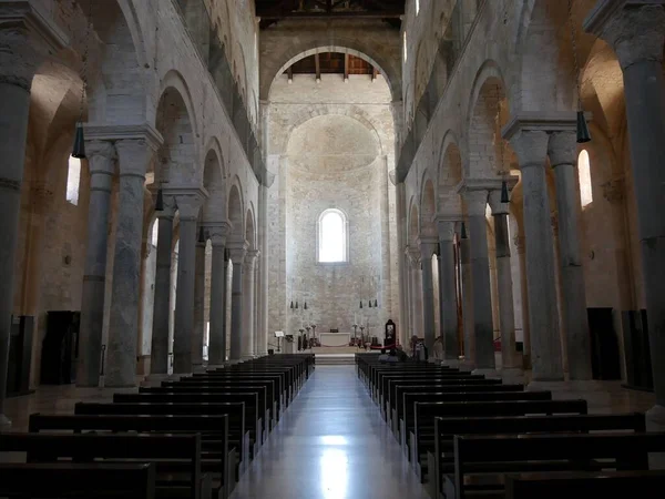 Trani Interior Catedral San Nicolás Peregrino Con Una Nave Dos — Foto de Stock
