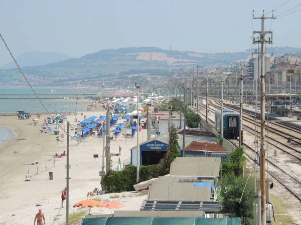 Falconara Marittima Panorama Della Costa Con Spiaggia Sabbiosa Ferrovia Città — Foto Stock
