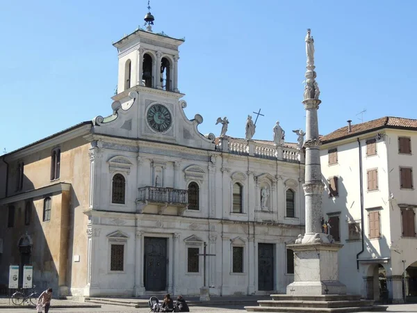 Udine San Giacomo Church Facade Piazza Matteotti Square Portal Surmounted — Stock Photo, Image