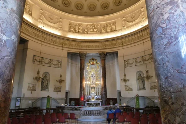 Torino Chiesa Grande Madre Interno Con Decorazioni Oro — Foto Stock