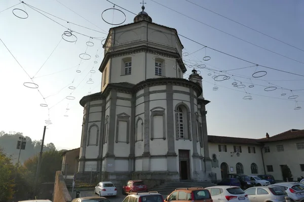 Igreja Turim Cappuccini Com Fachada Barroca Sorrindo Uma Grande Cúpula — Fotografia de Stock
