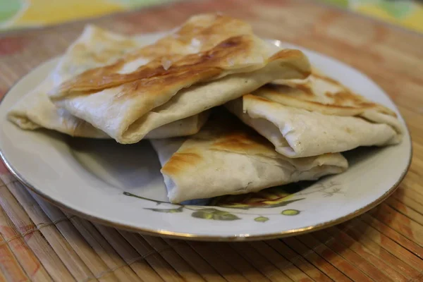 Domowe ciasta z chleba pita — Zdjęcie stockowe