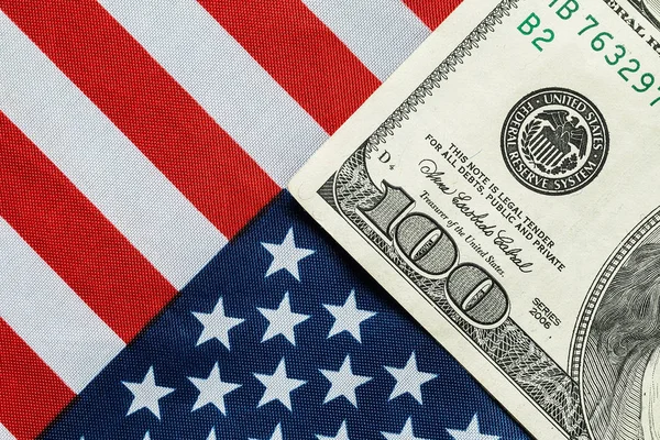 アメリカ国旗の米ドル. — ストック写真