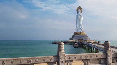 Nanshan, Çin. Beyaz Guanyin heykelinin Nanshan, Hainan, Çin