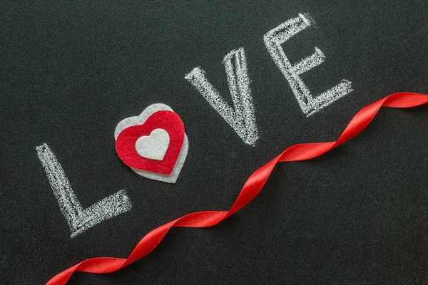 The word love on the chalkboard. — Stock Photo, Image