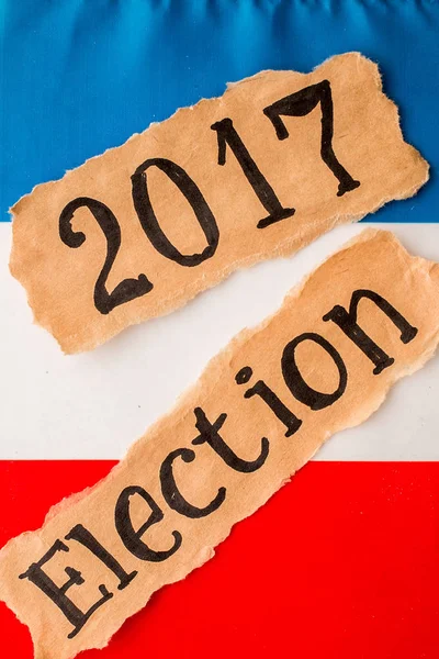 Election 2017, inscription on torn paper sheet — Stock Photo, Image