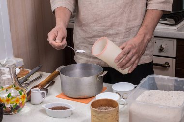 Baker erkeklerin elleri