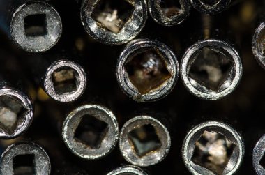 Özet: Görünüm antika cep saati anahtarları varil içine 