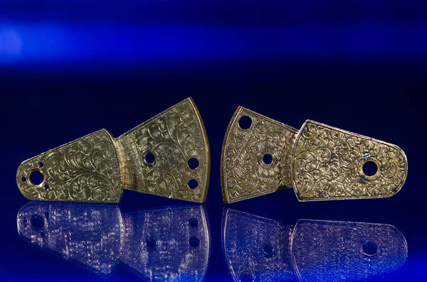 Watch Repair: Fusee Balance Bridges Resting on a Blue Surface — Stock Photo, Image