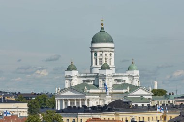 Helsinki Piskoposluğu Katedrali, Finlandiya 'nın Helsinki kentinde Kruununhaka semtinde bulunan Evanjelik Luteryan kilisesini tamamladı.
