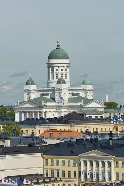 Catedral de la Diócesis de Helsinki, finlandesa Iglesia Evangélica Luterana, situada en el barrio de Kruununhaka en Helsinki, Finlandia —  Fotos de Stock