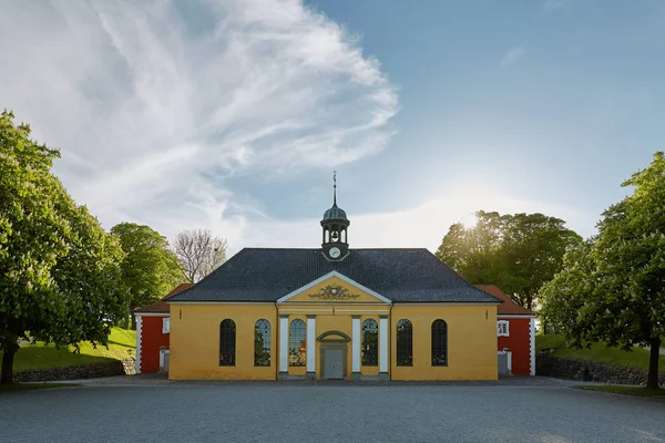 Rode huizen in het historische Fort Kastellet in Kopenhagen — Stockfoto