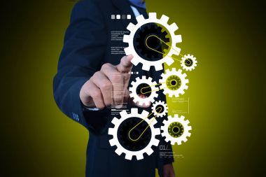 İş adamı ile dişli teknoloji