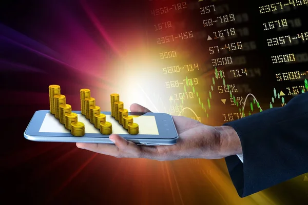 Digital illustration av mannen visar tablet PC med finansiella aktiemarknaden data — Stockfoto