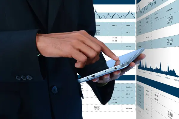 Digitale afbeelding van voorraad grafiek marktanalyse met tablet — Stockfoto