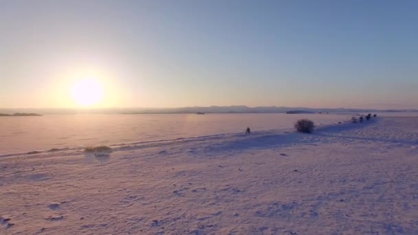 Luftaufnahmen aus der Luft. Winter. Baikalsee. kleines Meer — Stockvideo