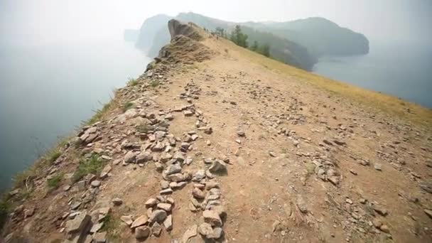 Het Baikalmeer. Landschap van Olkhon Island — Stockvideo