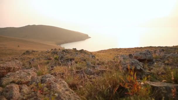 Lago Baikal. Paesaggio dell'isola di Olkhon — Video Stock