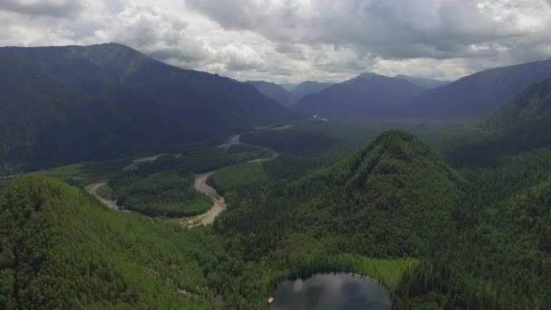 Flygfotografering Himmelska Landskap Landskap Med Fjällsjö Sibirien Nära Bajkalsjön Varm — Stockvideo