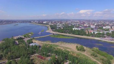 Hava fotoğrafçılığı. Manzara yukarıdan şehrin. Yaz. Irkutsk