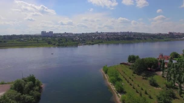 Аэрофотосъемка Пейзаж Города Сверху Саммер Иркутск — стоковое видео