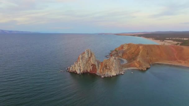 Fotografía Aérea Otoño Lago Baikal Mar Pequeño — Vídeo de stock