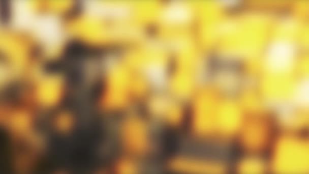 Абстрактний розмитий чорний золотий жовтий м'які дефокусовані рухомі форми 4K безшовні петлі рух фону анімації — стокове відео