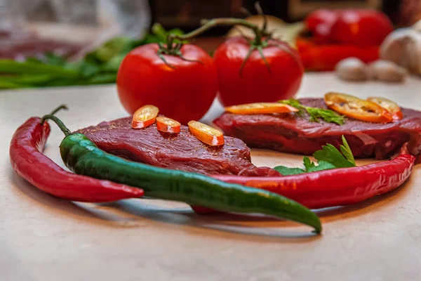 Fresh Raw Beef Steaks Vegetables Table Kitchen — Stock Photo, Image