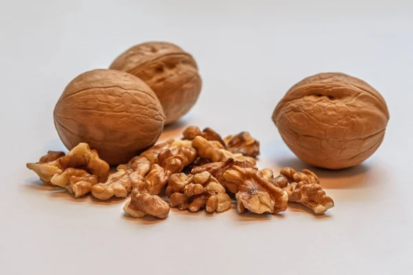Peeled Whole Walnuts Close — Stock Photo, Image