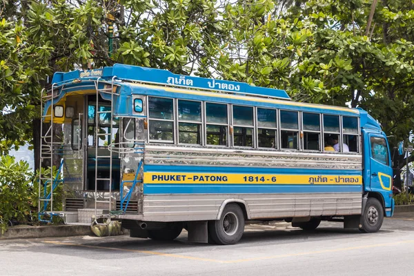 Public bus from behind in Patong Beach, Phuket, Thailand. — 스톡 사진