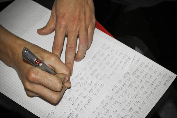 Escreva Textos Uma Folha Papel Caneta Mão Leherheide Bremerhaven Alemanha — Fotografia de Stock