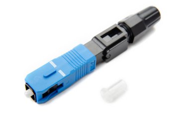 İzole edilmiş bir arkaplan üzerinde optik Sc mavi bağlantı, internet, televizyon veya yerel alan ağına bağlanmak için, Gpon