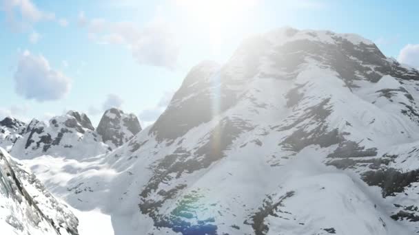 Bergen en wolken luchtfoto schot 2 — Gratis stockvideo