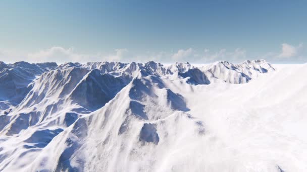 Fliegen über wunderschöne schneebedeckte Berge — kostenloses Stockvideo