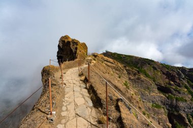 Turist yolundan Pico Areeiro Pico Ruivo, Madeira Adası