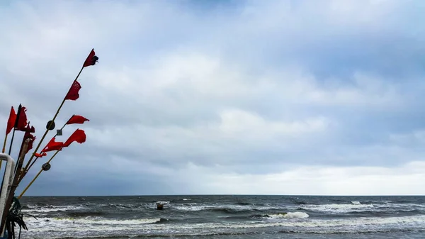 Visserij Marker Vlaggen Het Strand — Stockfoto