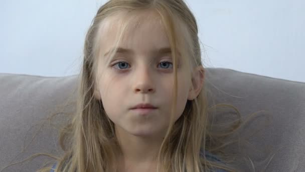 Adorable caucasian girl sending air kiss on camera, sincere childhood emotions — Stock Video