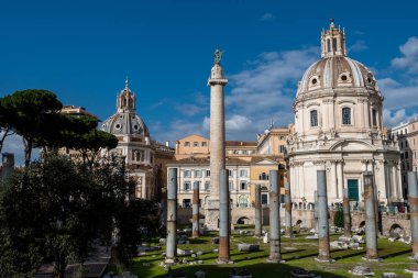 Roma İtalya'nın Roma Forumu, Trajan'ın sütun