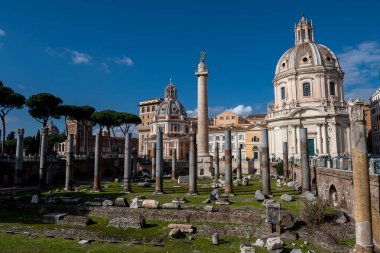 Roma İtalya'nın Roma Forumu, Trajan'ın sütun