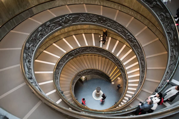 이탈리아에서 로마에서 바티칸 박물관의 나선형 — 스톡 사진