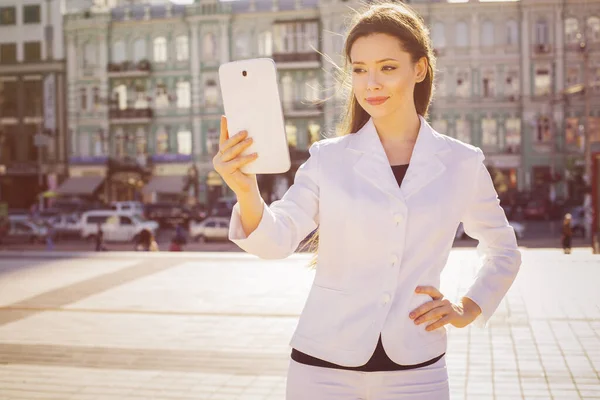 Beautiful Brunette Business Woman White Suit Working Tablet Her Hands — Stock Photo, Image