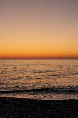 Soçi 'de Karadeniz' in üzerinde gün batımı