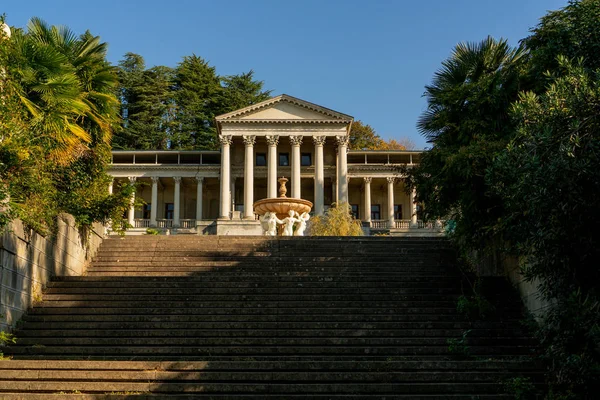 Bâtiments Sanatorium Ordzhonikidze Sotchi — Photo