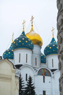 Kiliselerin kubbeleri serev posad