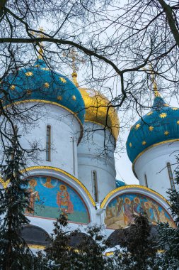 Sergiev Posad Lavra 'daki kilisenin kubbesi.