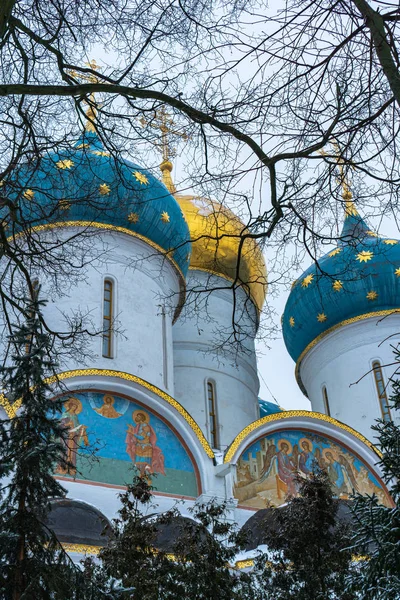 Купол Церкви Сергиево Посадской Лавре — стоковое фото