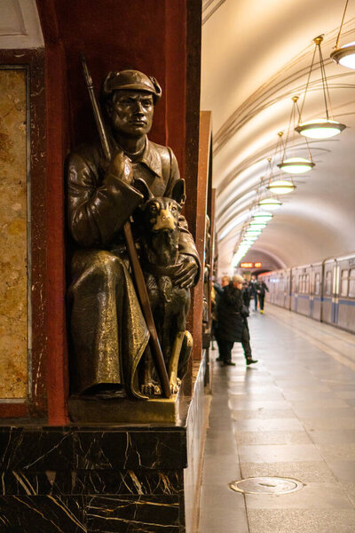 bronze figure of a dog metro station Revolution Square Moscow spring 2020