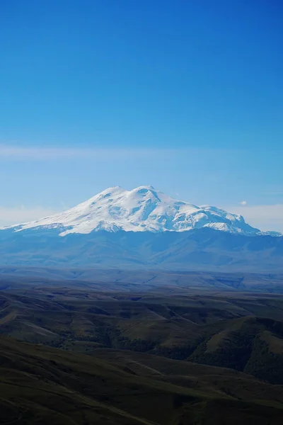 Elbrus Vulkán Nyáron Bermamyt Fennsíkról Oroszország — Stock Fotó