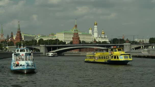 06.08.2016 Moskva. Utsikt över Kreml och centrum. — Stockvideo