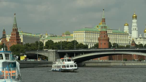 Moszkva. A Kreml és a városközpont. — Stock videók